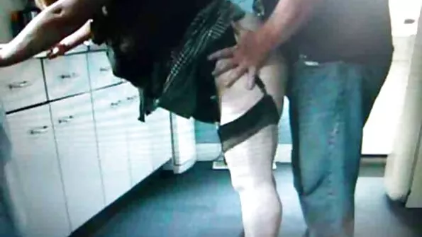 Germană bunicul face fată porno cu penisuri mici tânără insațiabilă