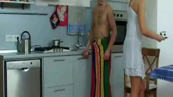 Frumos pizde mici porno asiatice profesor cuie. L. S.