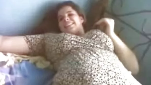 Bridgette foarte nebărbierit filme porno cu tate mici fata factorii de decizie sac fisuri și deschide pizda larg
