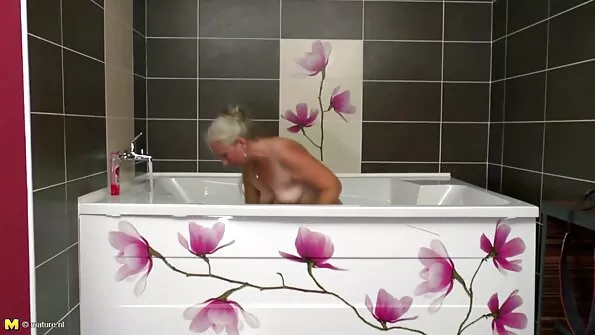 Sadism și masochism victima de tip gay filme porno cu fetițe mici zdrobit de schwule în jungle