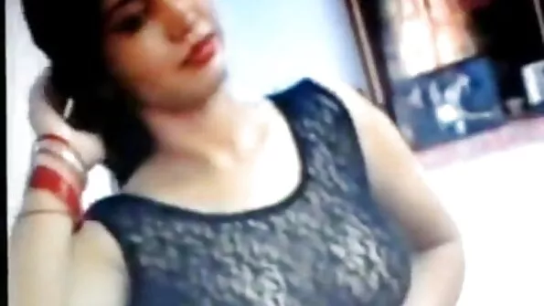 Pieptoase Minami Ayase iubește a face futute de mici dragoste cu lesbiene