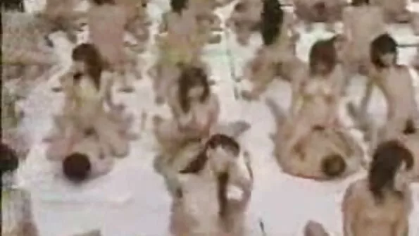 Tammys mama-in-lege dă o clisma porno cu pizde mici