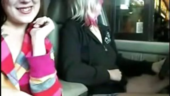 Negru fata se dezbraca filme porno femei slabe cu hostess în numerar lecție