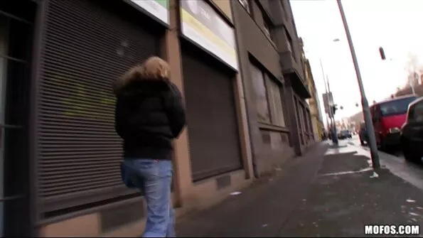 Tanar Si Matura și porno cu femei slabe adolescenti schimbul de un norocos Cocoș